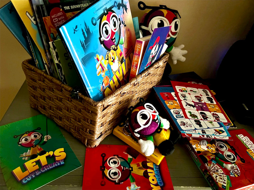 Travel Book + Finger Puppets + Box