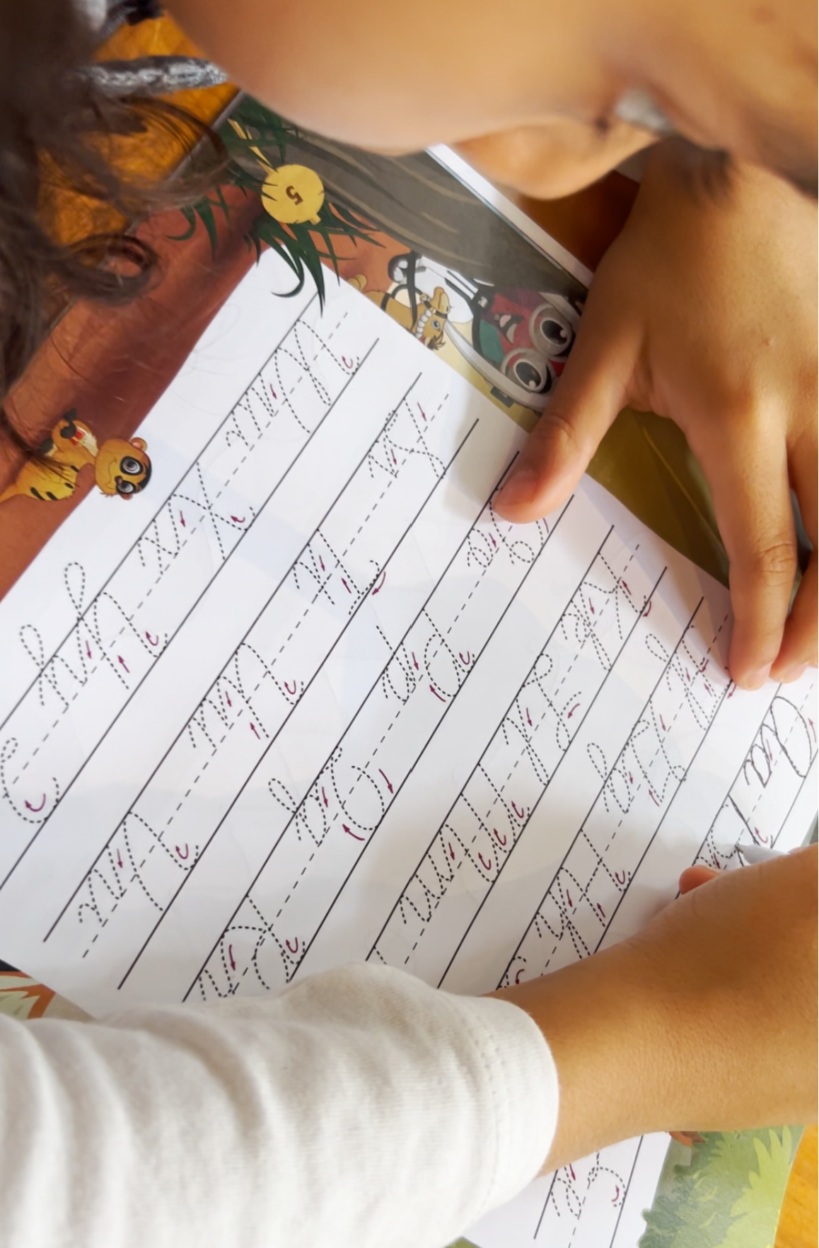 Writing Cursive Activity Book -Bilingual 📗