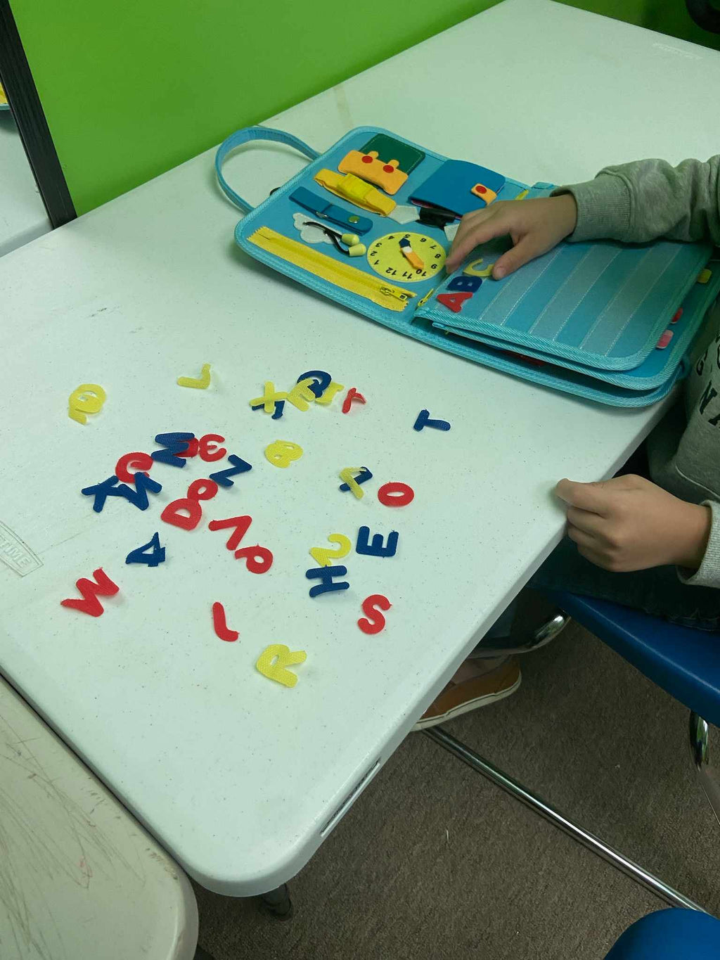 Fabric Activity Book (Alphabet) 👋📘